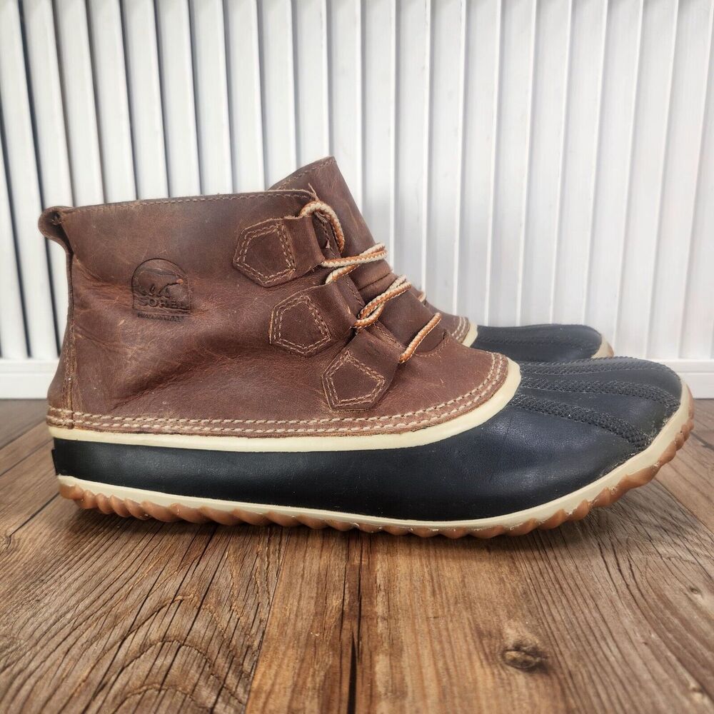 Sorel Brown and Black Ankle Boots